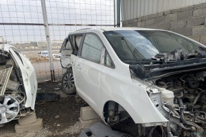 سيارة كيا كارنيفال 2015