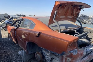 سيارة دودج تشارجر 2011