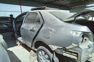 سيارة تويوتا يارس 2012