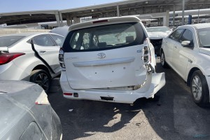 سيارة تويوتا افانزا 2017