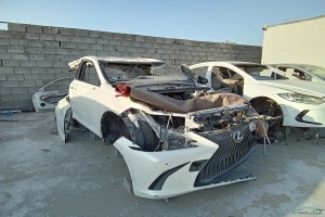 سيارة لكزس ES 2020