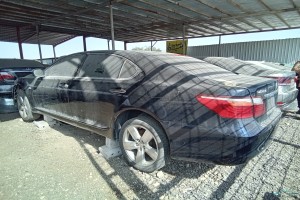 سيارة لكزس LS 2007