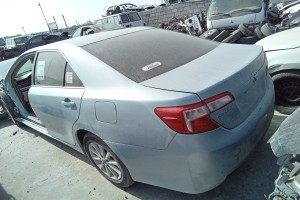 سيارة تويوتا كامري 2012