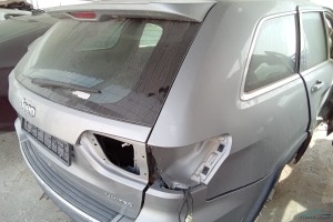 سيارة جيب جراند شيروكي 2017