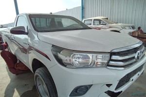 سيارة تويوتا هايلوكس 2017