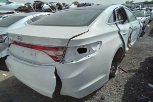 سيارة هونداي ازيرا 2016