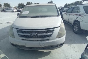 سيارة هونداي هونداي H1 2012