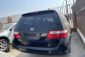 سيارة هوندا اوديسي 2005