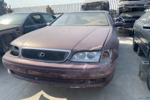 سيارة لكزس GS 1995