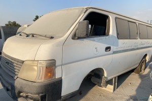 سيارة نيسان اورفان 2009