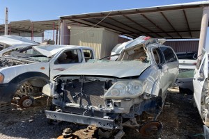 سيارة تويوتا فورتشنر 2009