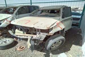 سيارة تويوتا لاندكروز 2010