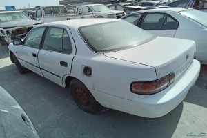 سيارة تويوتا كامري 1996