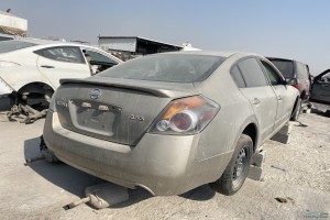 سيارة نيسان التيما 2008