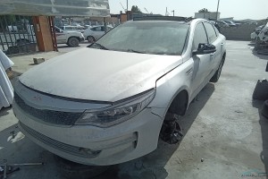 سيارة كيا اوبتيما 2017