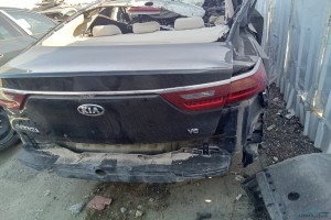 سيارة كيا كادينزا 2018