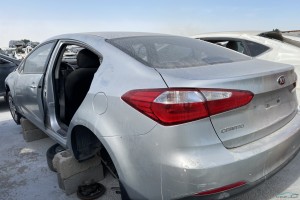 سيارة كيا سيراتو 2014