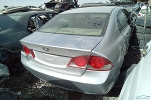 سيارة هوندا سيفيك 2007