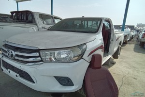 سيارة تويوتا هايلوكس 2017