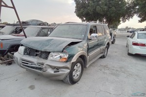 سيارة ميتسوبيشي باجيرو 2005