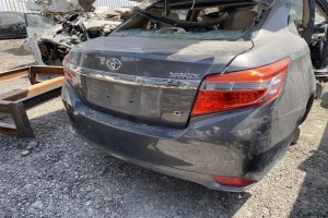 سيارة تويوتا يارس 2014