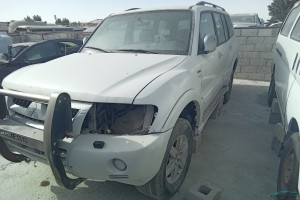 سيارة ميتسوبيشي باجيرو 2013