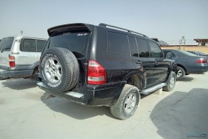 سيارة ميتسوبيشي باجيرو 2002