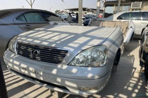 سيارة لكزس LS 2002