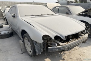 سيارة مرسيدس CL 2004